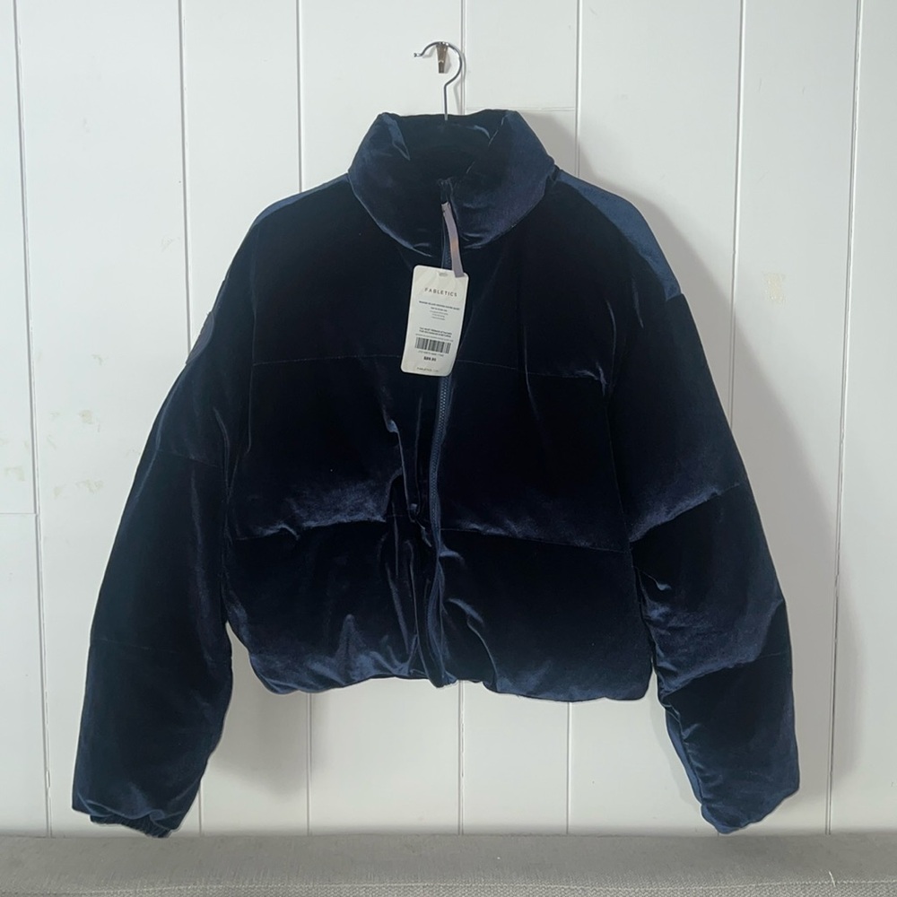 Fabletics velour cropped puffer